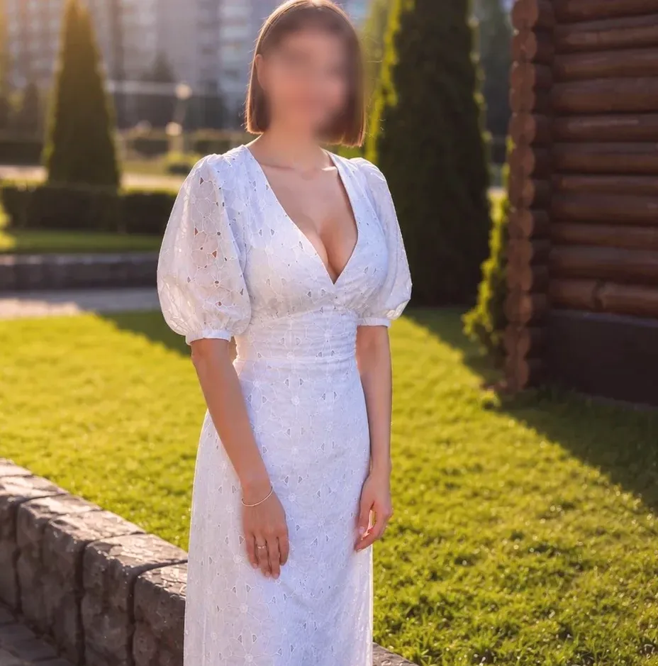 Anisa, 26 anni